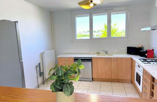 Saint-Quentin House | Rare ! Maison face à l'étang d'Isle