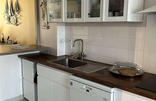 Saint-Gilles-Croix-de-Vie House | Renovated 3-BR House, WiFi, Near Beach & Center, Sleeps 7