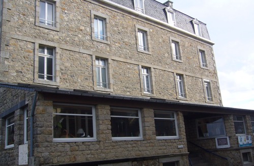 Roscoff Apartment | Renovated comfortable apartment side sea view in Roscoff