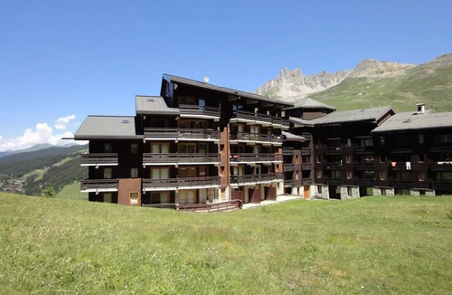 Meribel-Mottaret Apartment | Residence Lac Blanc - LUMINE STUDIO IN BORD OF PAST