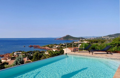 Antheor Villa | Residential villa with big swimming-pool in Antheor, Southern France