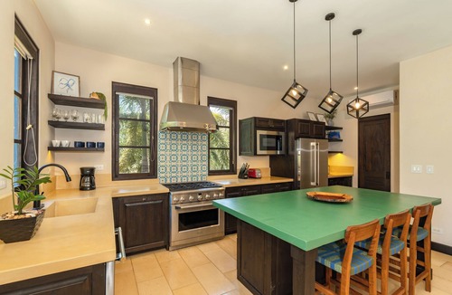 Las Catalinas House | Resort Style Home, Private Pool, Beach Club Access - Casa Serenity