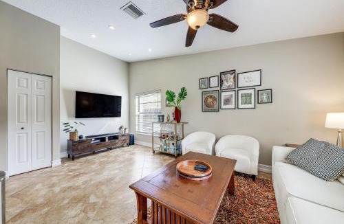Sunrise House | Riverfront Backyard & Grill: Sunrise Family Home