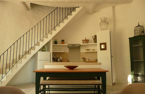 Aimargues House | Romantic 19th Century Tower + (Summer Annexe) In Own 1 Acre Near The Sea