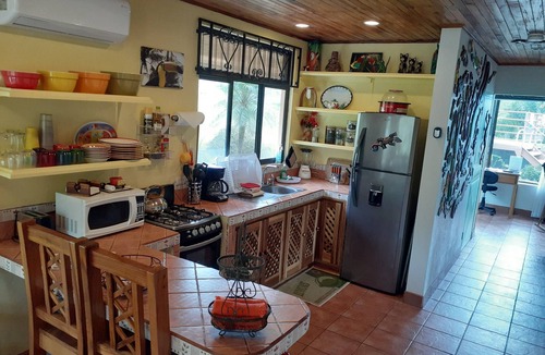 La Fortuna House | Romantic Hidden Jungle Gem for Two, Spectacular Views, Spa, A/C & Private Pool
