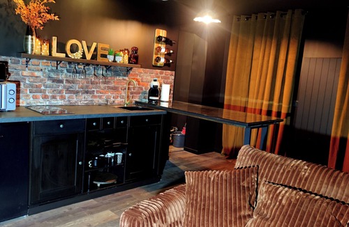 Conches-en-Ouche House | Romantic Suite: Sauna, whirlpool bath and massage table