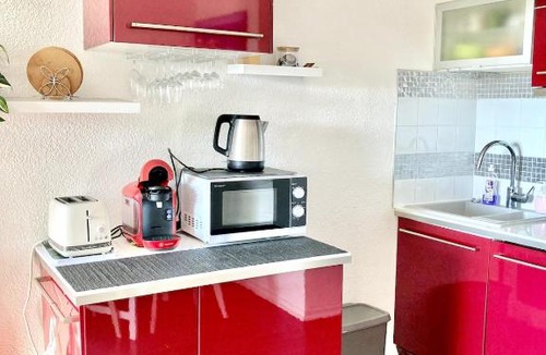 Le Penon Apartment | SEA view from BED 100M Beach, Free Parking, Surf