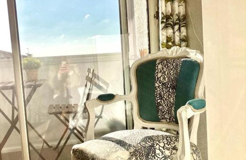 Le Penon Apartment | SEA view from BED 100M Beach, Free Parking, Surf