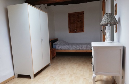 Saint-Benoit Cottage | Self catering La Roumaude for 4 people