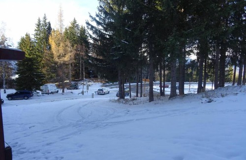 Arc-1800 Apartment | Ski-in/ski-out & foot of the slopes, 15th floor, view forest, fireplace or stove, tv, 29m², Les Arcs