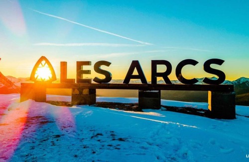 Arc-1800 Apartment | Ski-in/ski-out & foot of the slopes, 7th floor, balcony, fireplace or stove, tv, 29m², Les Arcs