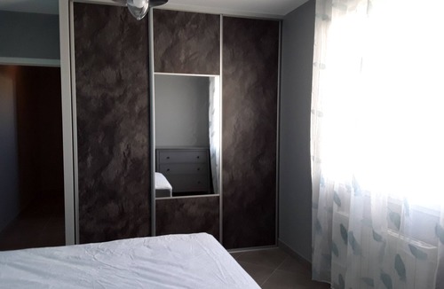 Avoine Bed & Breakfast | Small suite completely new. Independent entrance with private corridor