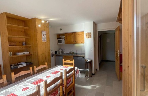 Saint-Jean-d'Arves Apartment | Spacious 12-person apartment, Aiguille d'Arves view