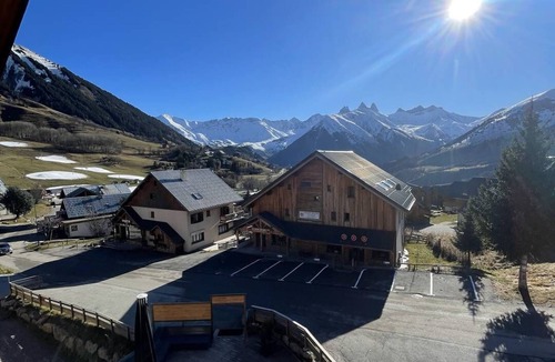 Saint-Jean-d'Arves Apartment | Spacious 12-person apartment, Aiguille d'Arves view