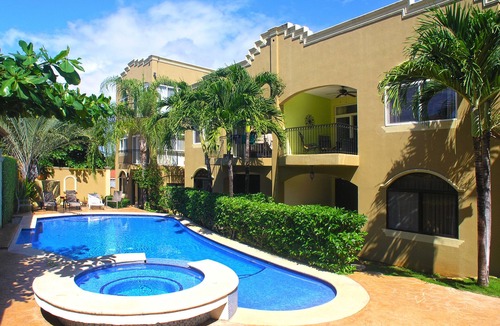 Playa Langosta Condo | Spacious 2 Bedroom/2.5 Bath - Fully Equipped - Pool - Gated Parking