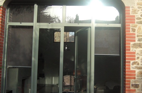Parame House | Spacious and bright, modern 3-room house 300 m from Sillon beach.