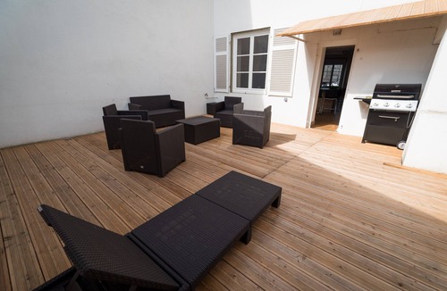 Mirecourt Apartment | Spacious character apartment in the center of Mirecourt
