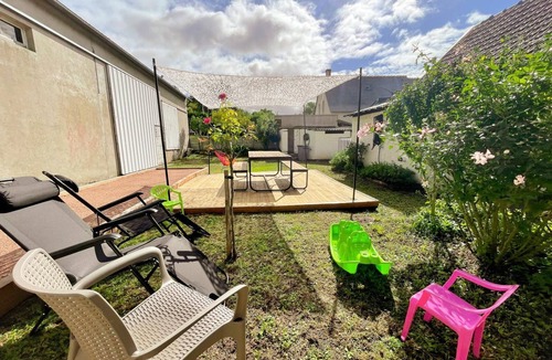 Lignieres-de-Touraine Cottage | Spacious family cottage near Villandry, with garden, pétanque and WIFI