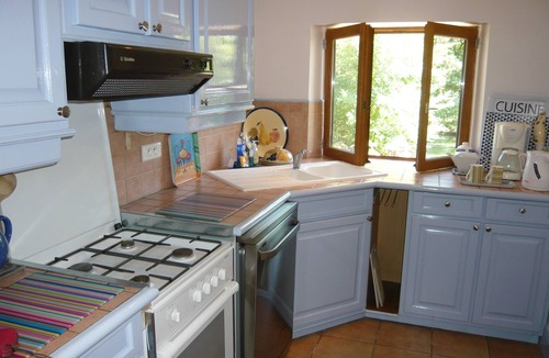 Boisse Cottage | Special offer for the week 20th August luxury gite for couples, no children.