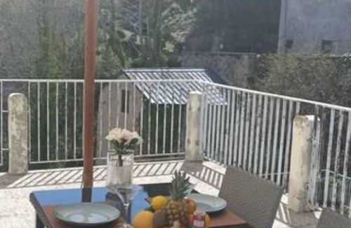 Saint-Nectaire Apartment | St Nectaire: Balneo apartment with large standing terrace