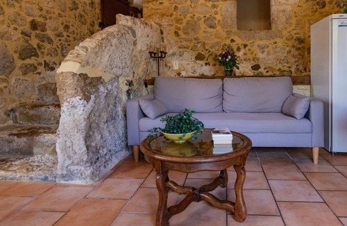 Nerac Cottage | Stone holiday house for 6 with pool in a 17ha private park - 30 min from Agen