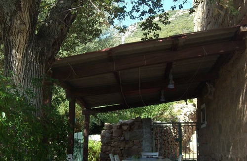 Monacia-d'Aullene House | Stone house in a typical village, sea view,