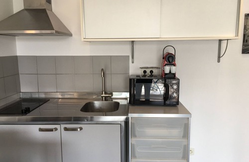 Le Bourget-du-Lac Apartment | STOPOVER ON THE LAKE.