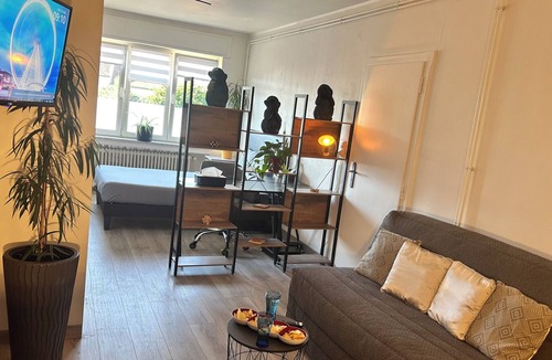 Basse-Ham Apartment | Studio 40m2 Residential area 10mn from Thionville and close to CNPE