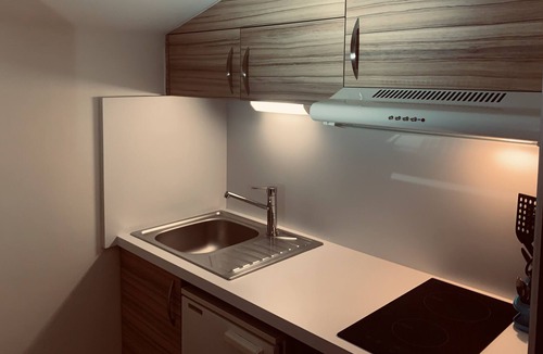 Brides-les-Bains Apartment | Studio-Comfort-Ensuite with Bath-Balcony-Vue Vanoise