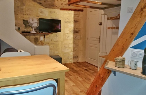 Arles City Centre Apartment | Studio in the historic center of Arles