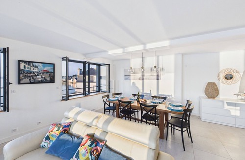Ile-Tudy Apartment | Stunning Sea View – Bright Apartment for 7