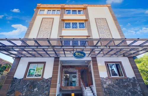 Kartika Plaza House | Stylish DBL Suite Escape W/Free WiFi and Parking