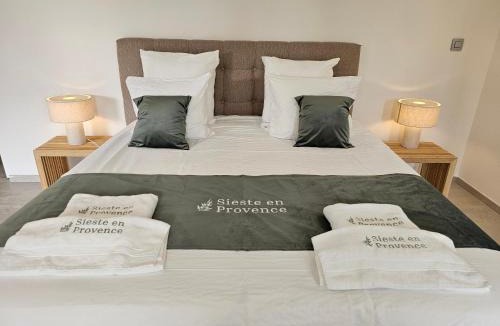 Entrecasteaux Bed & Breakfast | Suite Sieste en Provence