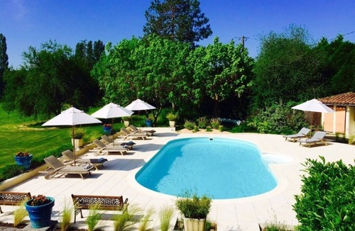 Villars Cottage | SUMMER GITE IN THE GROUNDS OF CHÂTEAU DE VILLARS EN PERIGORD
