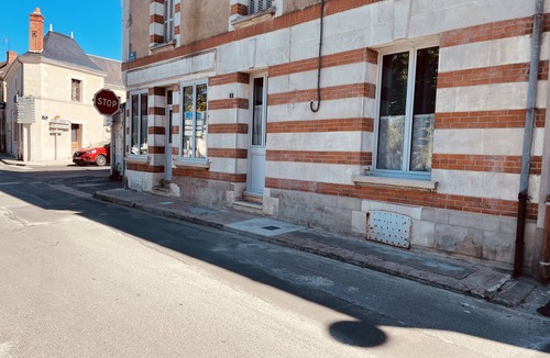 Lignieres-de-Touraine Apartment | Superb apartment at the crossroads of castles