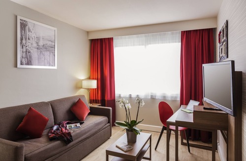Thoiry Apartment | Superb apartment at the gateway to Switzerland