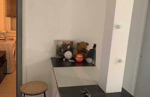 Saint-Herblain Apartment | Superb apartment with balcony and parking with all amenities.