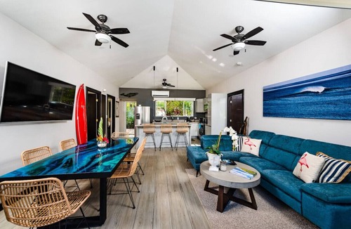 Avellanas Beach House | Surfer`s Heaven - Modern, new home, close to beach