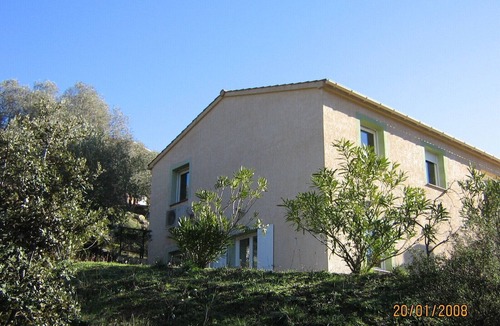 Corte Apartment | T2 41 M2 CORTE rdc villa, air conditioning wifi garden terrace, mountain view Restonica
