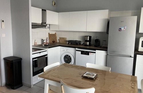 Frontignan Apartment | T2 apartment 30 m from the sea, with beautiful terrace and all on the ground floor