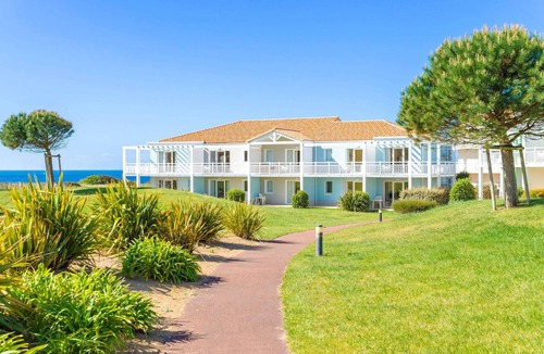 Chateau-d'Olonne Condo | T2 avec une belle vue sur la mer + en bord du mer