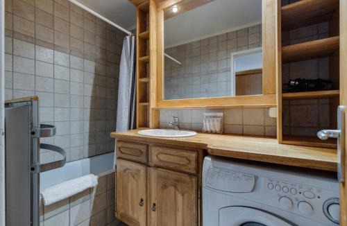 Val Claret Apartment | T2 cosy à Tignes Val Claret, proche pistes, 4 pers, wifi - FR-1-641-85
