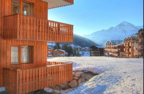 Lanslevillard Apartment | T3 Val Cenis 5/7 personnes 50m2 ski au pieds