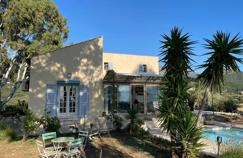 Oletta Villa | THE Fool ON THE Hill