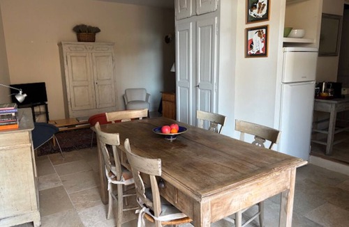 Lourmarin Apartment | The Music Room - a charming studio with terrace in the village of Lourmarin