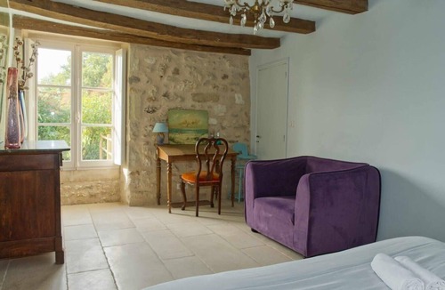 Ferriere-Larcon House | The Plessis eco lodge at Port du Loup