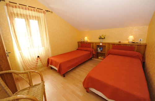Viala-du-Pas-de-Jaux House | the walnut viala of the pas de jaux