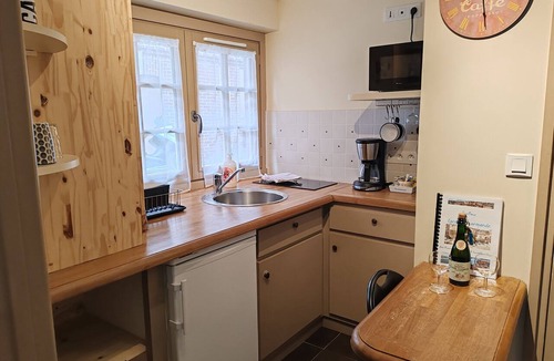 Honfleur Apartment | The Wooden Man's Cottage - Atypical - historic center Honfeur