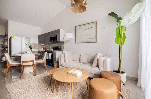 Guacima House | Tropical Nest - Modern Gated Home w/Community Pool Near SJO. Pet-Friendly!