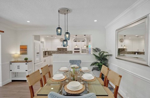 Hollywood Hills House | Tropical Oasis! Heated Pool. BNR Vacation Rentals